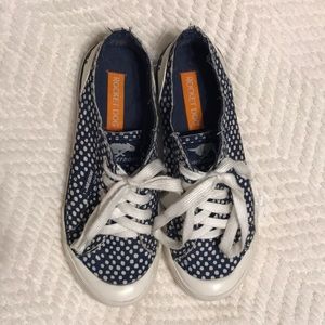 rocket dog shoes | navy/white polka dots size 8.5